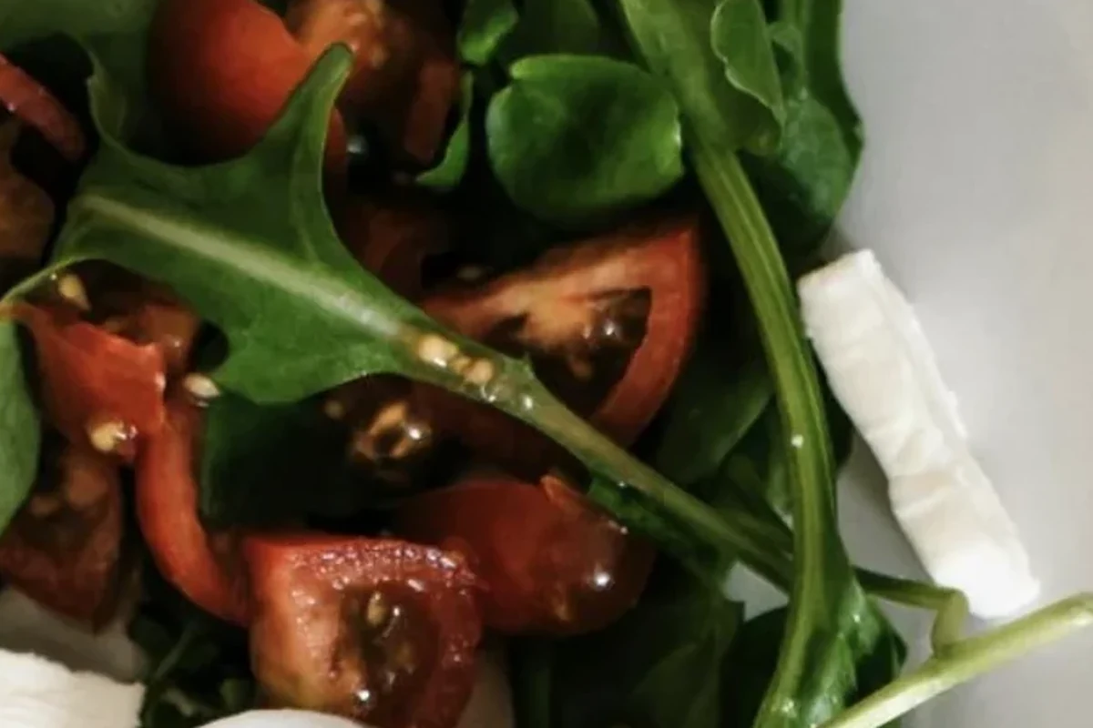 Fresh salad at Citrolas